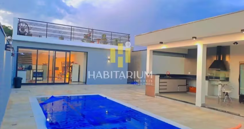 Linda chácara no portal aliança 1, com área gourmet, piscina aquecida e cozinha planejada.