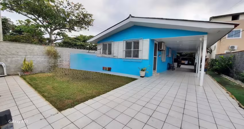 Casa ampla e mobiliada à venda – rua ruth pereira, ingleses, florianópolis