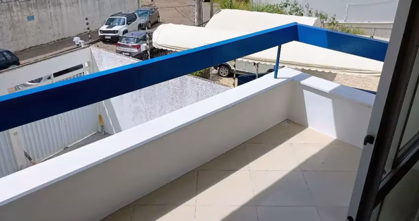 Apartamento 2/4 + dependência completa, varanda- costa azul salvador /ba
