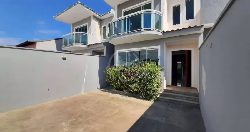 Casa com 3 quartos à venda na Rua Três, Quadra 03,, Nova São Pedro, São Pedro da Aldeia