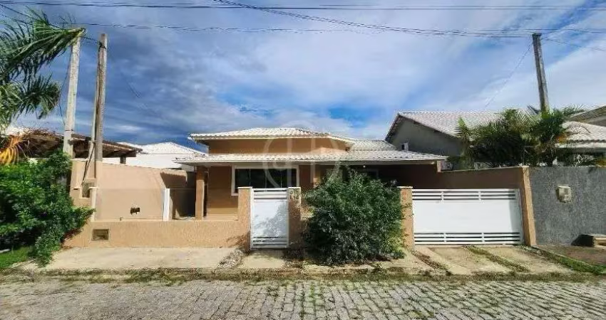 Casa à venda no condomínio solar dos cantarinos em spa/rj