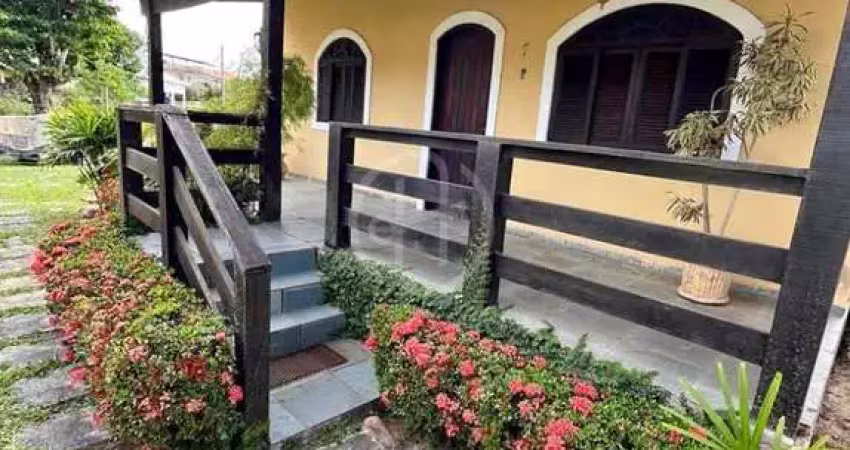 Casa com 3 quartos à venda na Rua Marcílio Dias, 7, Balneário São Pedro, São Pedro da Aldeia