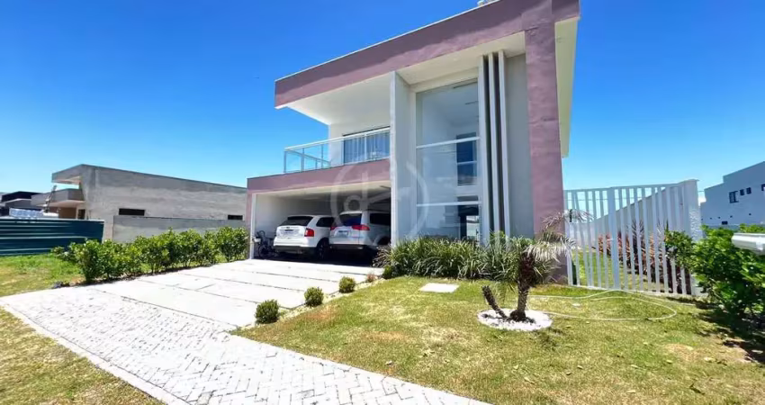 Casa à venda no condomínio alphaville em cabo frio/rj