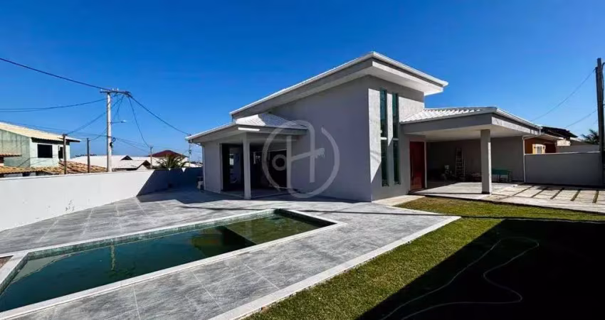 Casa à venda no condomínio solar dos cantarinos em são pedro da aldeia/rj