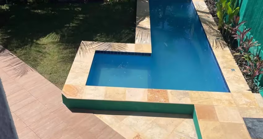 Maravilhosa casa duplex em condomínio no bairro  dunas/de lourdes, 4 quartos, bdcom piscina privativa