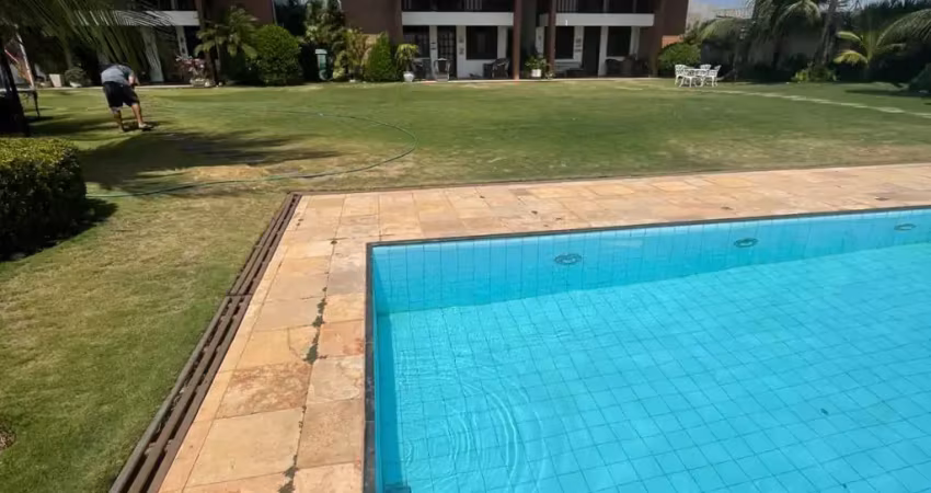 Linda casa duplex em condomínio no porto das dunas, 4 quartos + dce