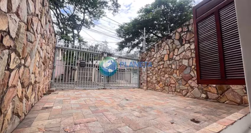 Casa com 5 quartos à venda na Santa Amélia, Belo Horizonte 