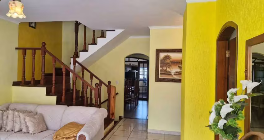 Casa mobiliada aluga condomínio jardim das flores- granja viana- cotia- s/p