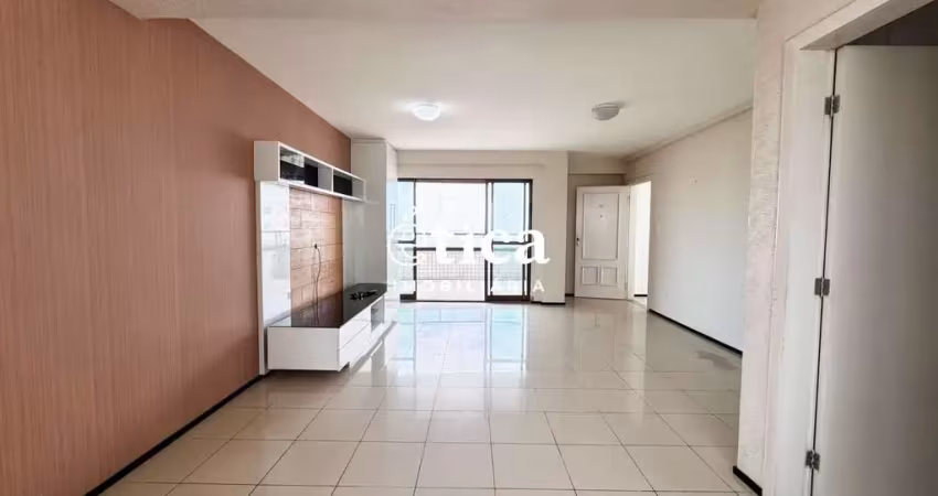 Apartamento na ponta do farol com 151 m², 3 quartos sendo 3 suítes