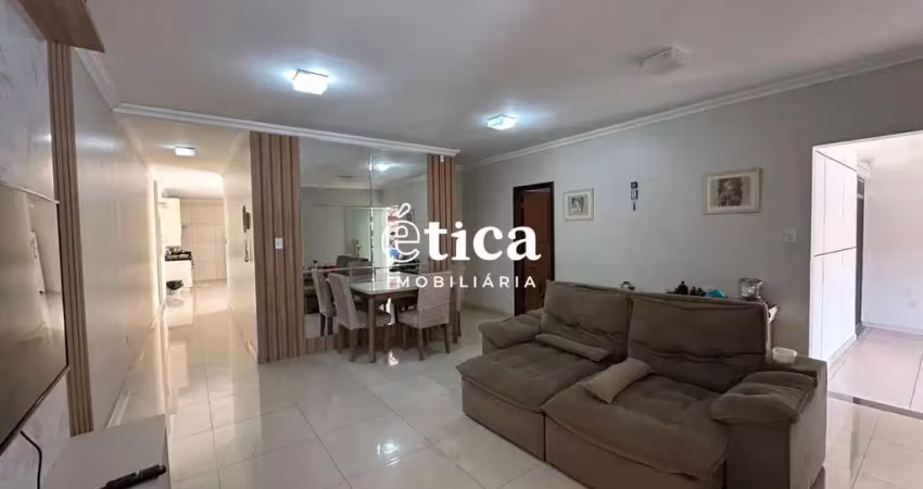 Casa em condominio no turu, com 3 quartos, sendo uma suite, 4 vagas de garagem