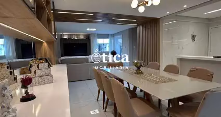 Casa duplex com 3 quartos, sendo 1 suite e 2 semi-suites, 3 vagas de garagens