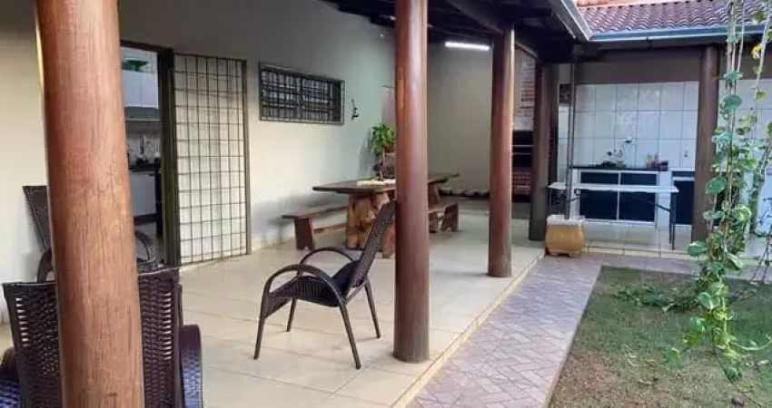 Imóvel para venda possui 300 metros quadrados com 3 quartos em campo belo  sp