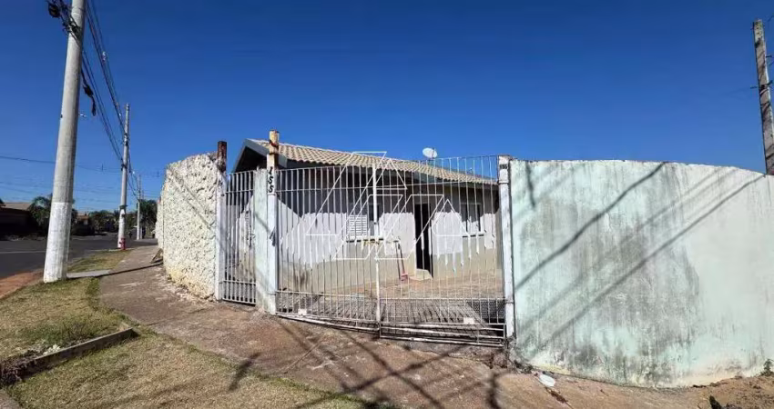 Casa à venda com 2 quartos e quintal amplo em esquina – bairro montana, marília/sp