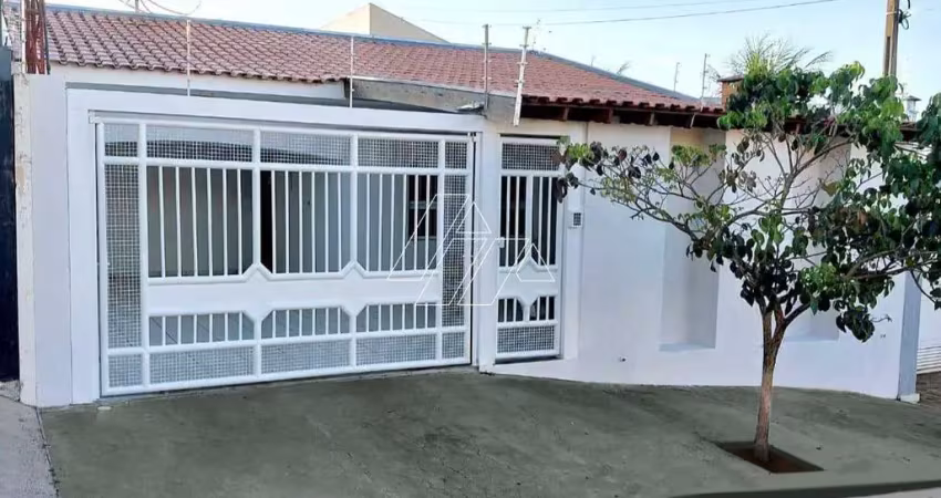 Casa com 3 dormitórios, suíte, área gourmet e edícula – próxima à avenida principal e com fácil acesso à rodovia