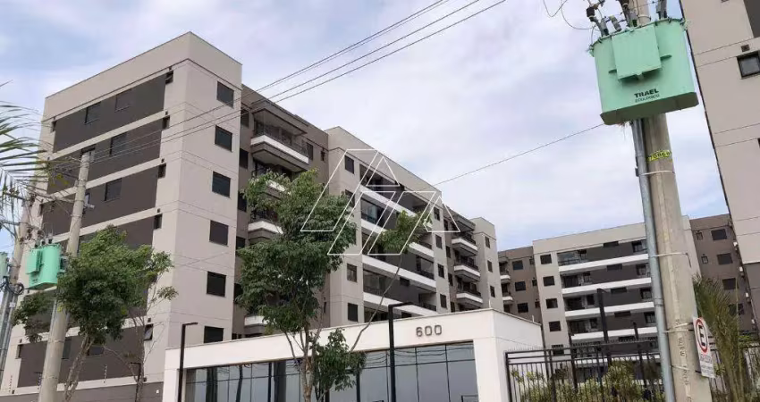Apartamento no residencial sendo 03 dormitórios, 01 suíte, armários planejados completos, vista pra av esmeraldas.