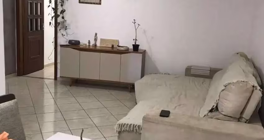 Casa com 3 dormitórios sendo uma suíte - bairro cascata - marília