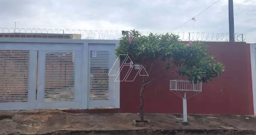 Sobrado na zona sul com 2 quartos, suíte e terreno inteiro – aceita permuta