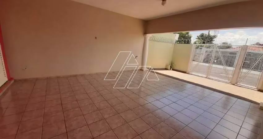 Casa à venda, 3 quartos, 1 suíte, jardim cavallari - marília/sp