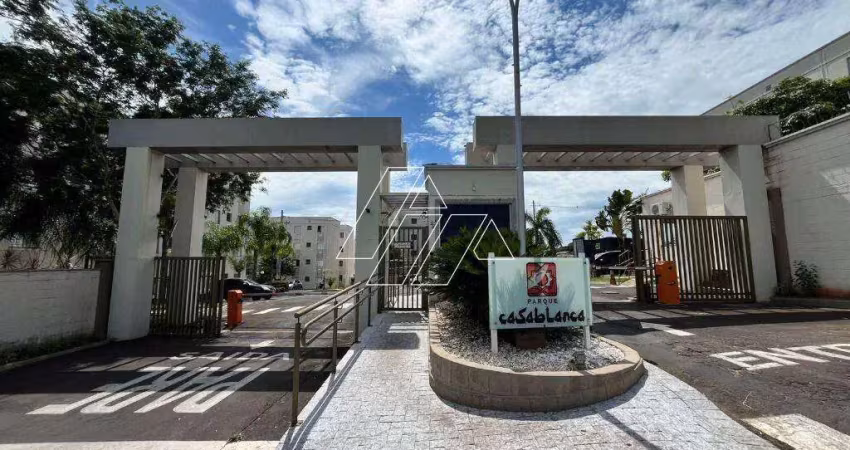 Ótimo imóvel com sala, cozinha, 2 dormitórios, 1 wc social, área de serviço 1 vaga de garagem.
