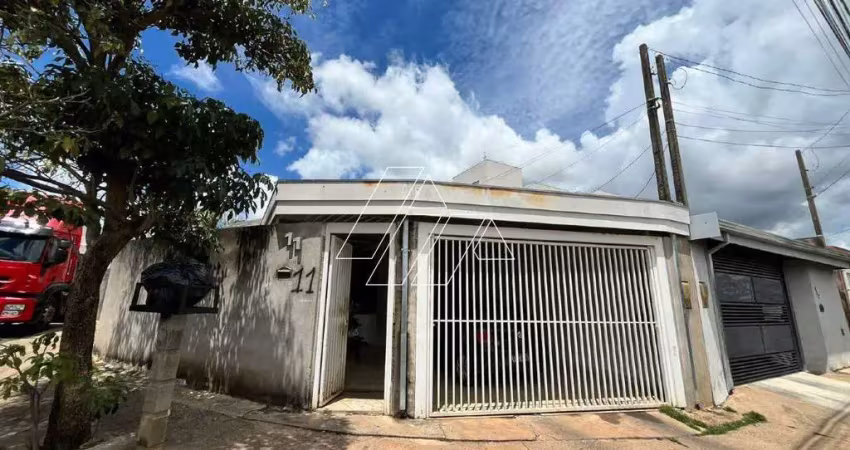 Ótimo imóvel para venda com 2 dormitórios, garagem e salão em marília
