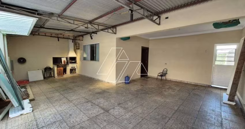 Casa de terreno inteiro com 3 dormitorios sendo uma suite