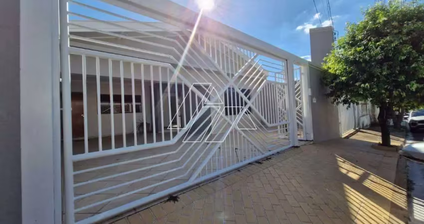 Casa com 3 quartos para alugar no Paulista, Marília 