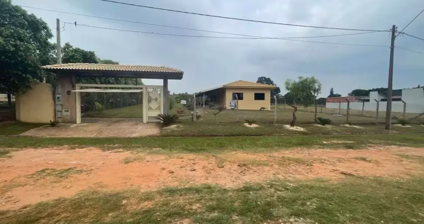 Chácara com 2 dormitórios à venda, 2000 m² por r$ 600.000,00 - chácara de recreio letícia ii (padre nóbrega) - marília/sp