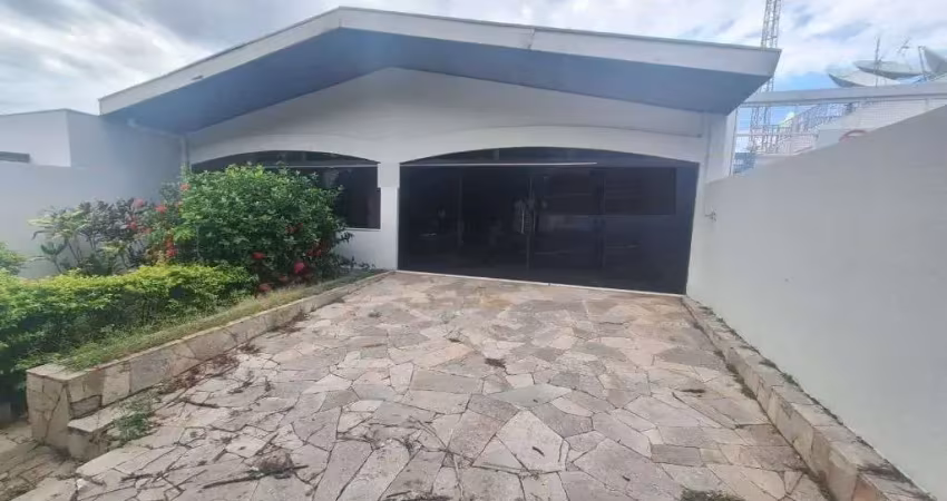 Casa com 5 quartos e 4 vagas para alugar no centro – marília/sp