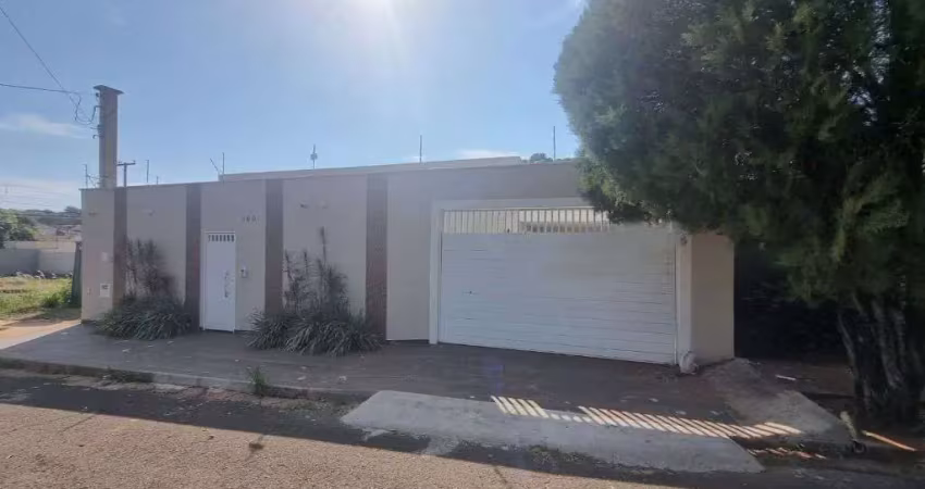 Casa com 3 dormitórios, 245 m² - venda por r$ 950.000,00 ou aluguel por r$ 5.500,01/mês - jardim marajá - marília/sp