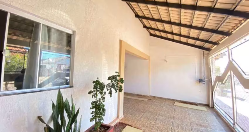 Casa com 2 dormitórios à venda, 158 m² por r$ 270.000,00 - núcleo habitacional nova marília - marília/sp