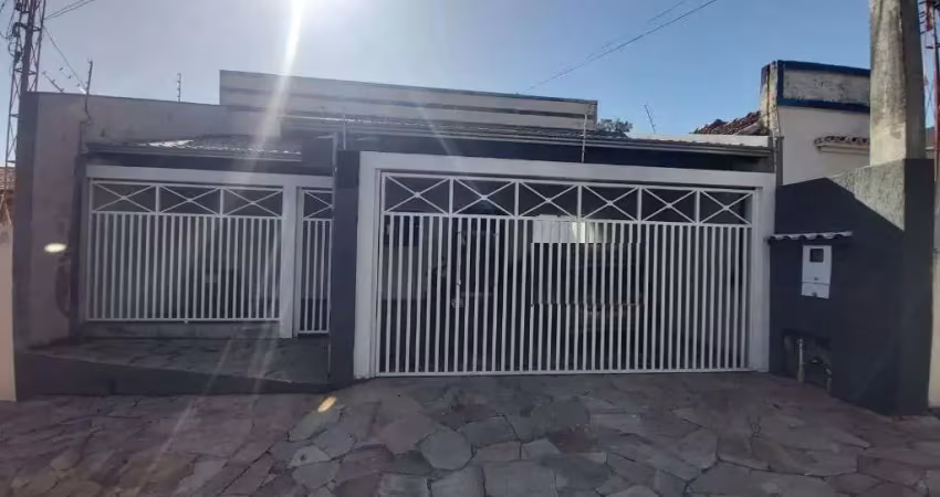 Casa com 5 dormitórios à venda, 160 m² por r$ 750.000,00 - marília - marília/sp