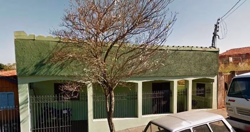 Casa com 3 dormitórios à venda por r$ 250.000,00 - jardim marília - marília/sp