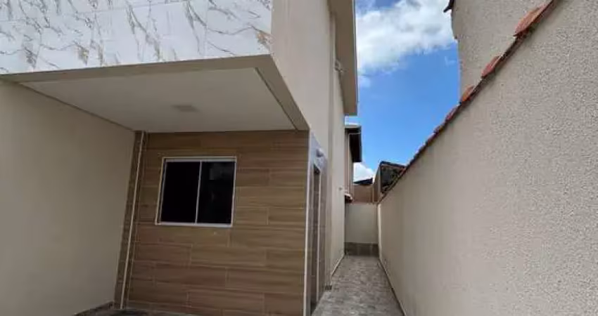 Casa com 2 quartos à venda na Rua Maria Rosa Correia, 625, Vila Antártica, Praia Grande