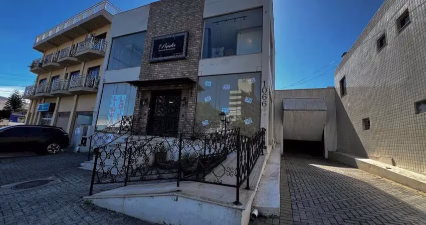 Casa comercial para alugar na Avenida Brasil, 1006, Centro, Imbituba