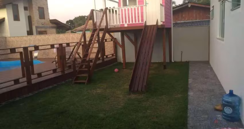Casa na lagoa com 3 quartos, 2 banheiros e 1 suíte, alto arroio - imbituba / sc