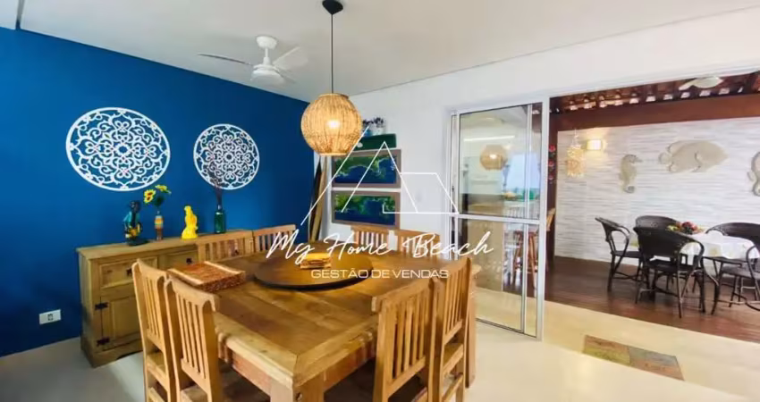 Linda casa dentro de condomínio, disponível para locação de temporada na praia de juquehy !