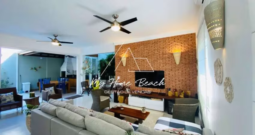 Linda casa dentro de condomínio disponível para venda na praia de juquehy !