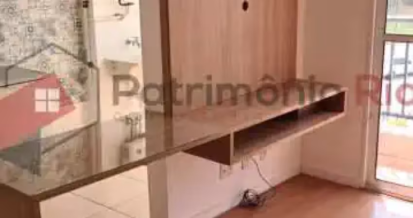 Apartamento com 2 quartos à venda na Rua Estremadura, Vista Alegre, Rio de Janeiro