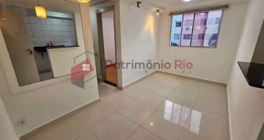 Apartamento com 2 quartos à venda na Avenida Brasil, Guadalupe, Rio de Janeiro