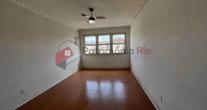 Apartamento com 3 quartos à venda na Avenida Teixeira de Castro, Ramos, Rio de Janeiro