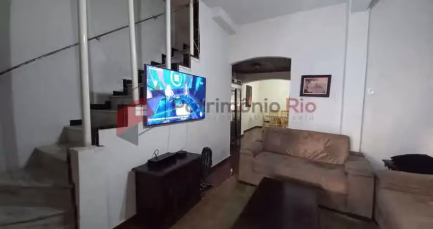 Casa com 2 quartos à venda na Rua Quito, Penha, Rio de Janeiro