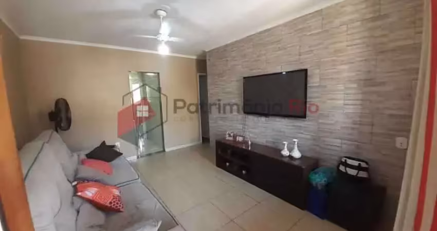 Casa com 2 quartos à venda na Rua Lima Sucupira, Irajá, Rio de Janeiro