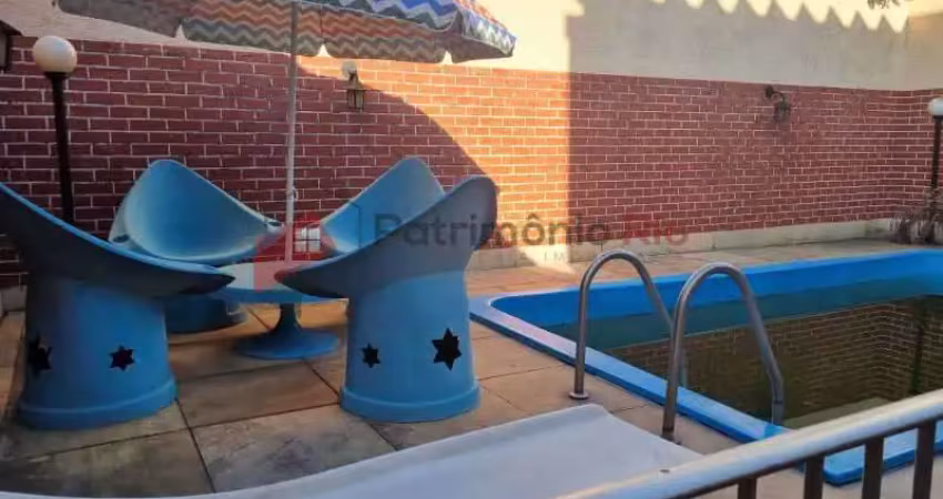 Casa em condomínio fechado com 2 quartos à venda na Rua João Dalton, Irajá, Rio de Janeiro