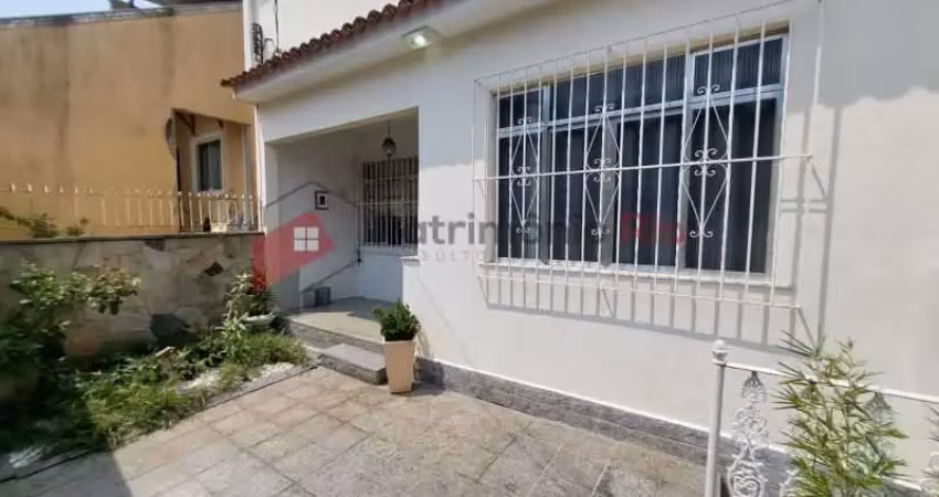 Casa com 2 quartos à venda na Rua Domingos Caruso, Vista Alegre, Rio de Janeiro