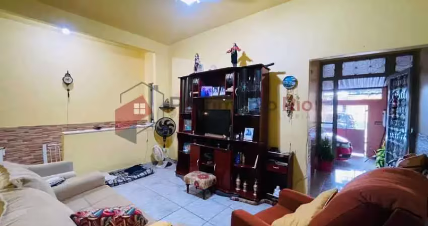 Casa com 2 quartos à venda na Rua Juvêncio de Menezes, Cordovil, Rio de Janeiro