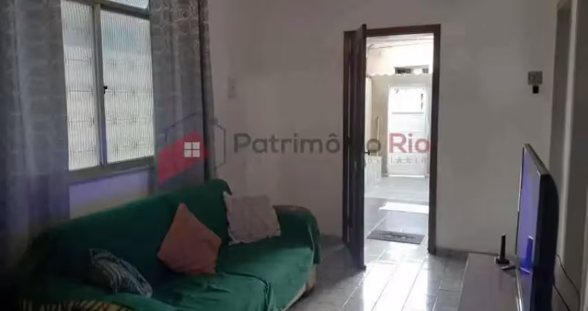 Casa com 2 quartos à venda na Rua Puriata, Braz de Pina, Rio de Janeiro