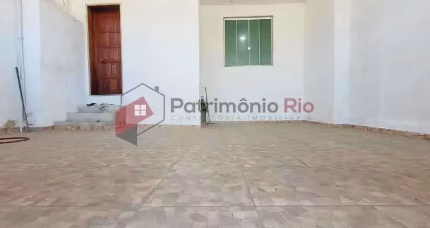 Casa com 2 quartos à venda na Rua General Carvalho, Cordovil, Rio de Janeiro
