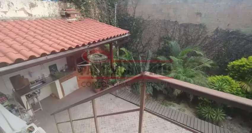 Casa em condomínio fechado com 3 quartos à venda na Rua Santo Apiano, Irajá, Rio de Janeiro