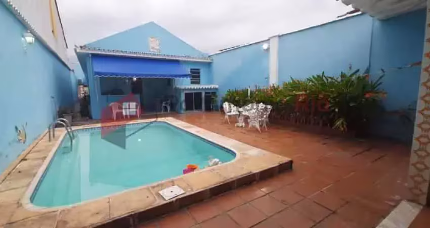 Casa com 3 quartos à venda na Rua Toropi, Vila da Penha, Rio de Janeiro