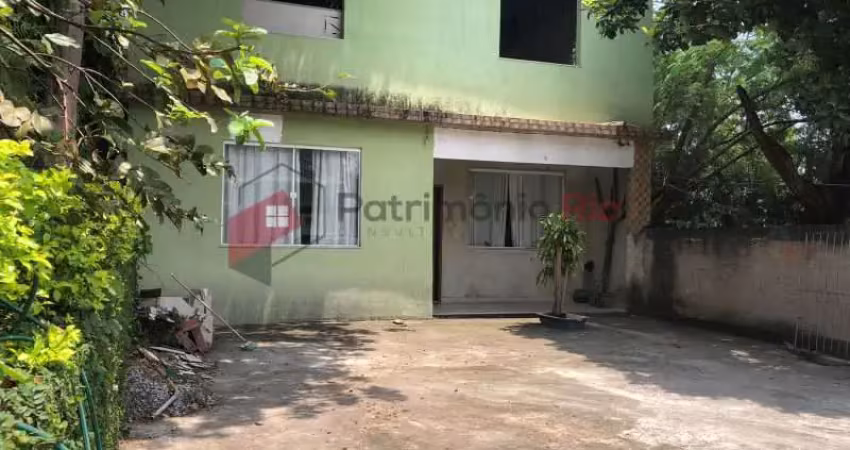 Casa com 3 quartos à venda na Rua Jaboti, Braz de Pina, Rio de Janeiro